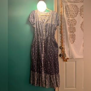 Cottage core dress with pockets